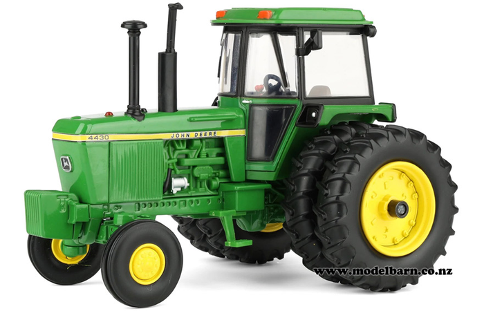 1/32 John Deere 4430 with Rear Duals