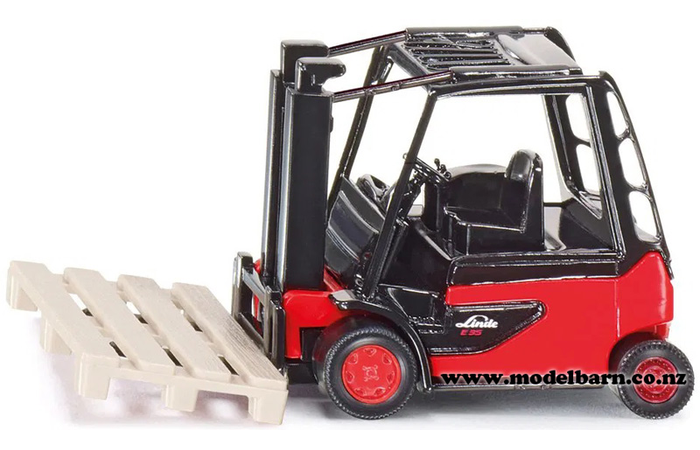 Linde Forklift E35 (70mm)