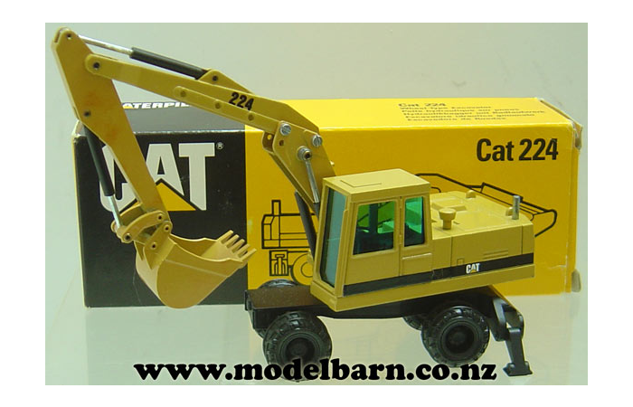 1/50 CAT 224 Wheel Excavator