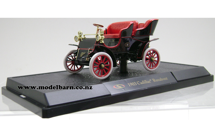 1/32 Cadillac Runabout (1903, black & red)
