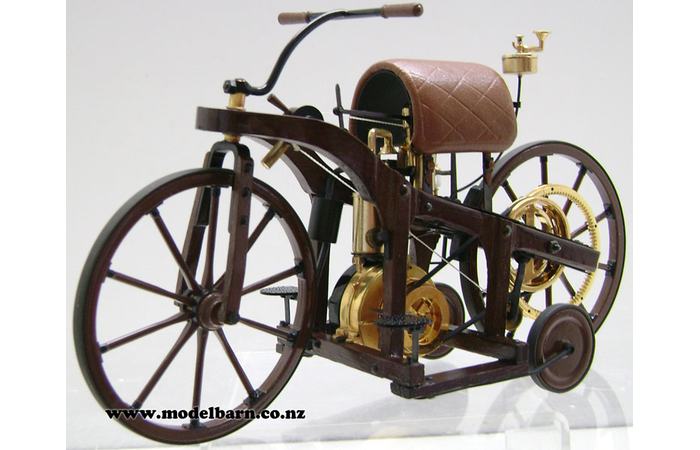 1/8 Daimler Reitwagen (Motorcycle) (1885)