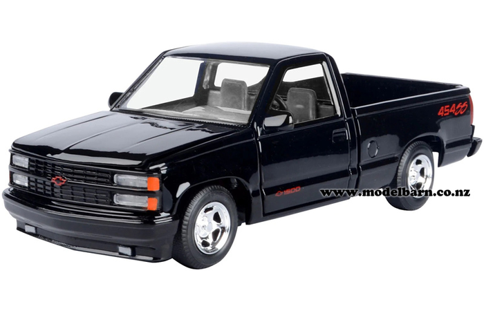 1/24 Chev 454 SS Pick-Up (1992, black)