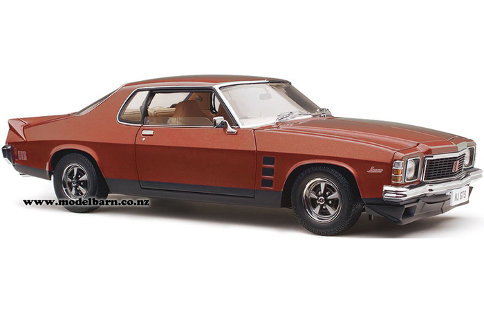 1/18 Holden HJ Monaro GTS Coupe (Persian Sand)