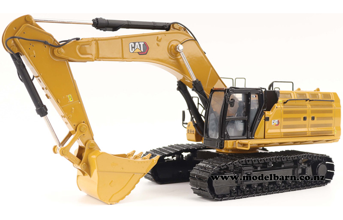 1/50 Caterpillar 374 Next Generation Excavator