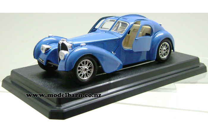 1/24 Bugatti Atlantic (1936, blue)