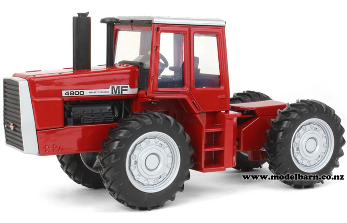 1/32 Massey Ferguson 4800