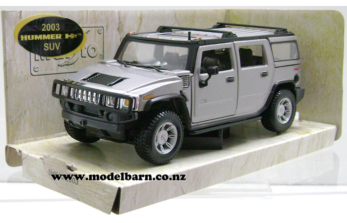1/27 Hummer H2 SUV (2003, silver)