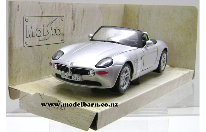 1/24 BMW Z8 Roadster (silver)