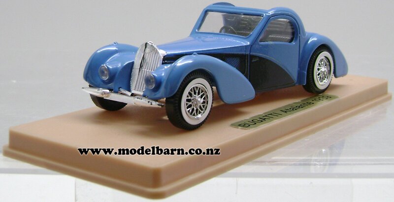 1/43 Bugatti Atlantic (1939, blue & black) - Vehicles-Bugatti