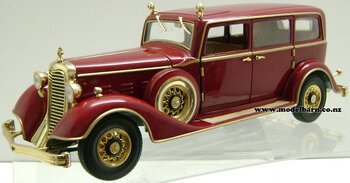 1/18 Cadillac Deluxe Tudor Limousine (1932, maroon) "Last Emperor of China"-cadillac-Model Barn