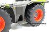 1/32 Claas Xerion 4000 Saddle Trac