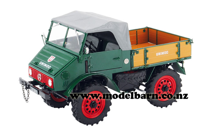 1/18 Mercedes Unimog U401 with Soft Top (green)