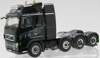 1/50 Volvo FH16-700 4-Axle Globetrotter Prime Mover "FH16" (black)-volvo-Model Barn