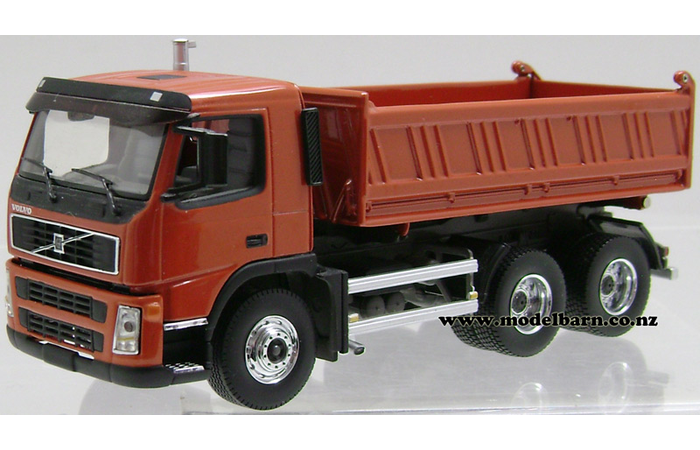1/50 Volvo FM9 3-Axle Tip Truck (copper)