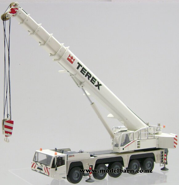 1/50 Terex Demag AC 200-1 5-Axle Telescopic Mobile Crane