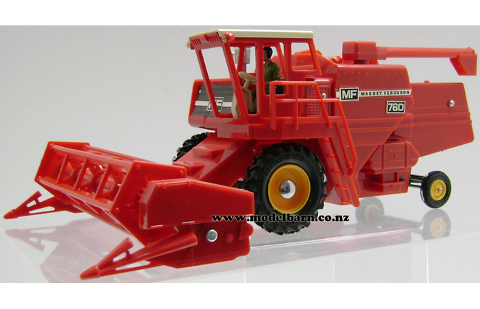 1/32 Massey Ferguson 760 Combine Harvester Britains