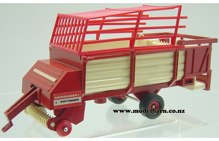 1/32 Pottinger Loader Wagon (red & white) Britains