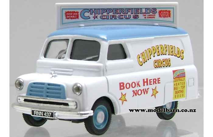 1/50 Bedford CA Van Advance Booking Vehicle "Chipperfields Circus"