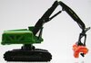 1/50 John Deere 909KH Tree Harvester with Waratah HTH624C Processing Head (unboxed, damaged)