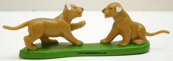 1/32 Lion Cubs (2)-animals-and-figurines-Model Barn