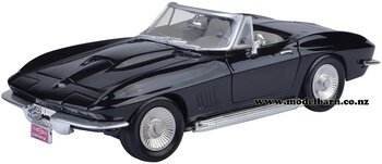 1/24 Chev Corvette Convertible (1967, black)-vehicles-Model Barn