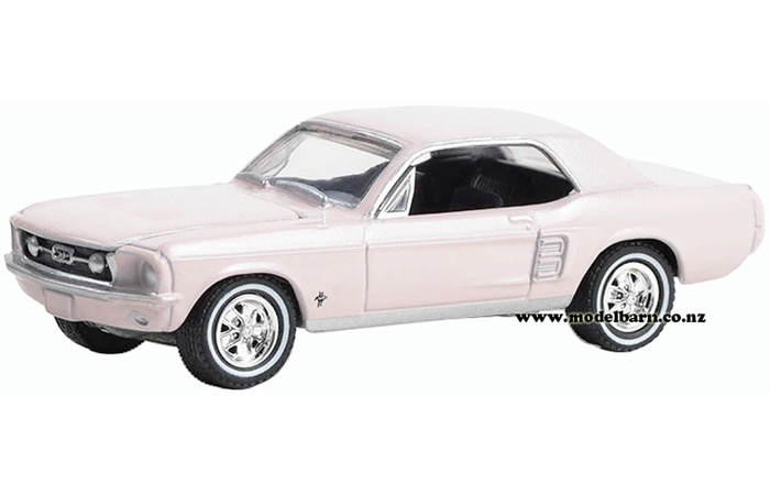 1/64 Ford Mustang Coupe (1967, cream)
