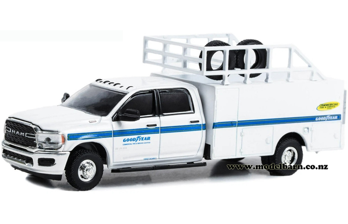 1/64 Ram 3500 Tyre Service Truck (2021, white) "Goodyear"