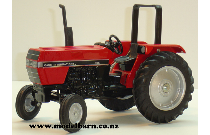 1/16 Case-IH 695 with ROPS (unboxed)