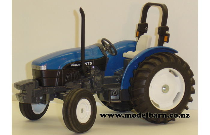 1/16 New Holland TN75 2WD with ROPS