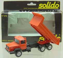 1/60 Unic Iveco 6-Wheel Tip Truck (red & black)-other-trucks-Model Barn