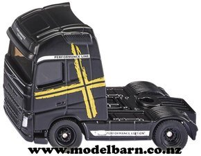 Volvo FH16 Performance Prime Mover (black, 69mm)-volvo-Model Barn