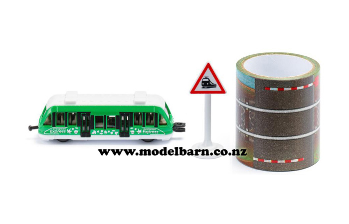 City Train (green, 87mm) with 5 Metre Track Set