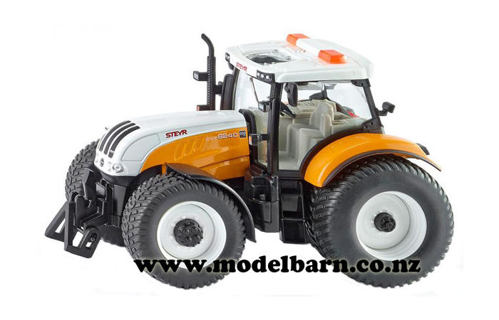 1/32 Steyr 6240 CVT Highway Tractor