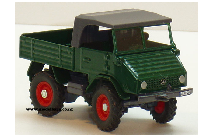 1/32 Mercedes Unimog U411