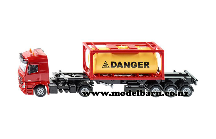 1/50 Mercedes Arocs 2645 with Semi Trailer & Gas Container