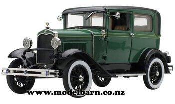 1/18 Ford Model A Tudor (1931, Balsam Green & Vagabond Green)-ford-Model Barn