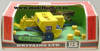 1/32 Bamfords BL58 Baler & Bales (damaged) Britains-other-farm-equipment-Model Barn