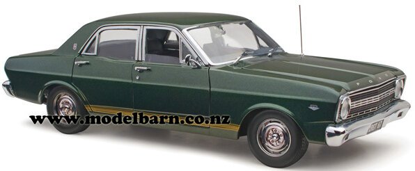 Ivy Green Classic Carlectables 1:18 Ford XR GT Falcon 