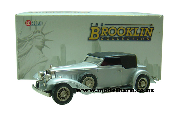 1/43 Stutz DV-32 Victoria Convertible (1933, silver & black)