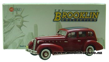 1/43 LaSalle 350 4-Door Sedan (1934, maroon)-other-vehicles-Model Barn