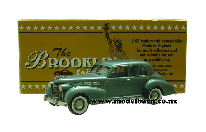 1/43 Cadillac Series 60 Special Sedan (1938, metallic grey)