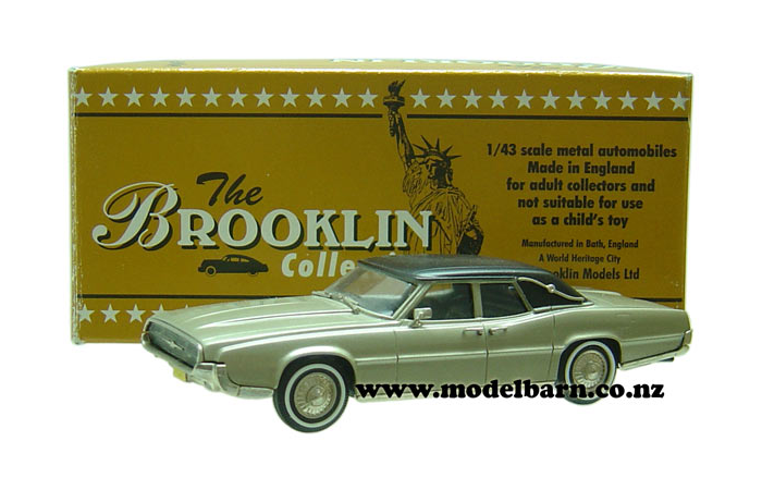 1/43 Ford Thunderbird 4-Door Landau (1967, grey & black)