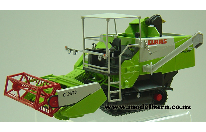 1/32 Claas Crop Tiger 30 Combine Harvester