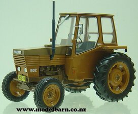 1/16 Valmet 502 (1973)-valtra,-valmet,-volvo-Model Barn