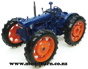 1/16 Fordson E27N Roadless-ford-and-fordson-Model Barn