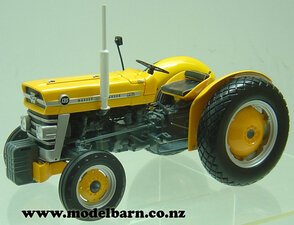 1/16 Massey Ferguson 135 Diesel (yellow)-massey-ferguson,-mh-Model Barn
