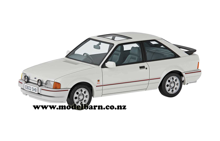 1/43 Ford Escort Mk IV XR3i (Diamond White)