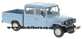 1/43 Toyota Land Cruiser Bandeirante 4WD (1976, blue)-toyota-Model Barn
