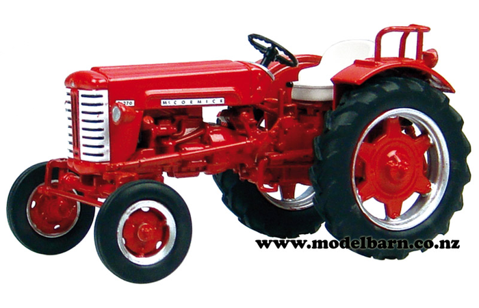 1/43 IH McCormick F270 (1964)