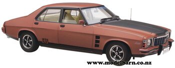 1/18 Holden HX Monaro GTS Sedan (Persian Sand)-holden-Model Barn